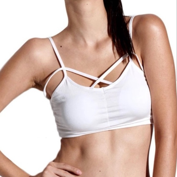 5pc black crop top - Picture 3 of 4